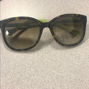 Tortoise shell Kate Spade sunglasses